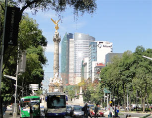 M�xico DF, Avenida Paseo de la Reforma - Plaza de las tres culturas - Tlatelolco