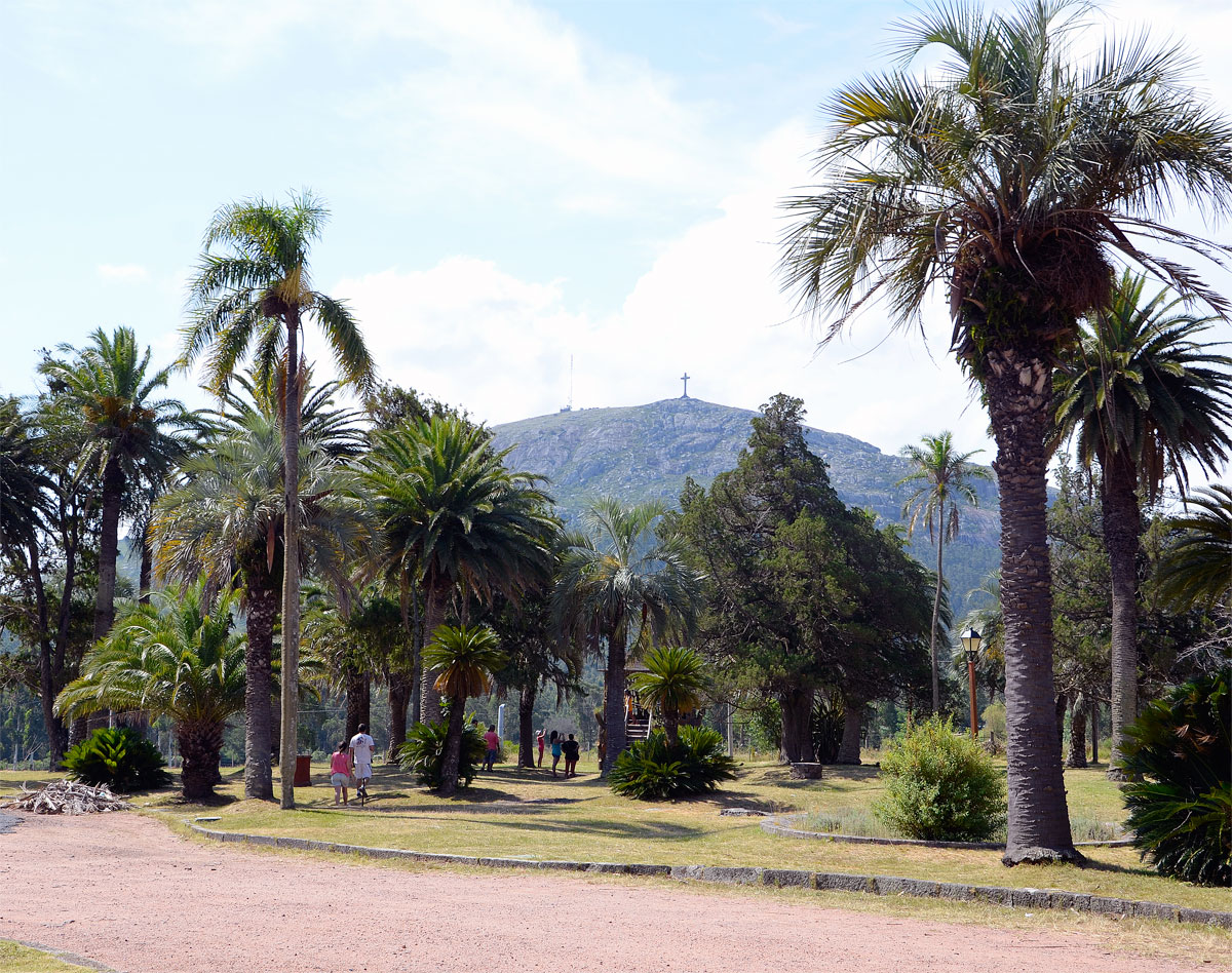 Piri&aacute;polis, Castillo de Piria